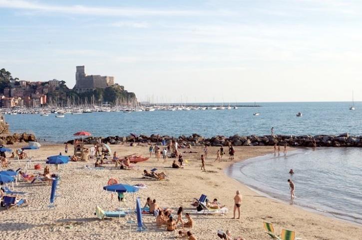 Hotel La Baia Di Lerici Extérieur photo