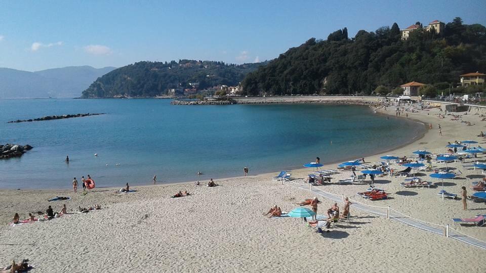 Hotel La Baia Di Lerici Extérieur photo