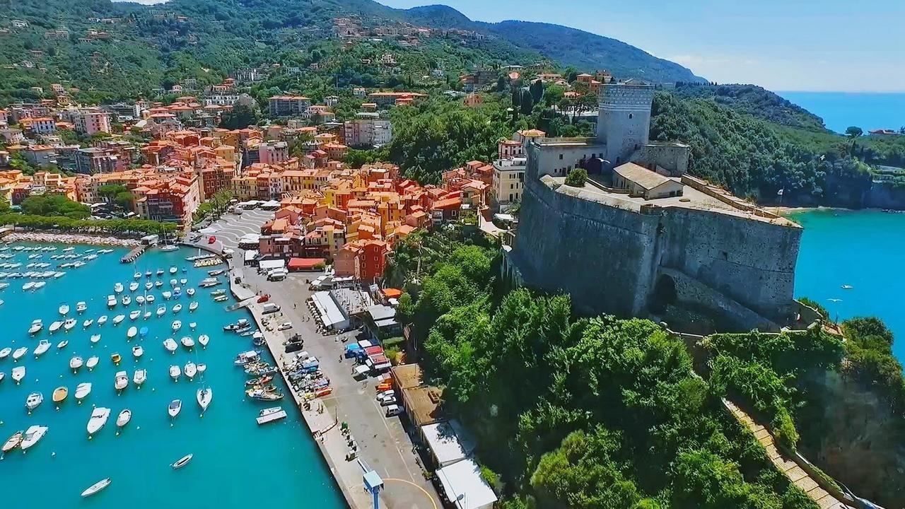 Hotel La Baia Di Lerici Extérieur photo