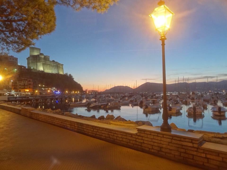 Hotel La Baia Di Lerici Extérieur photo