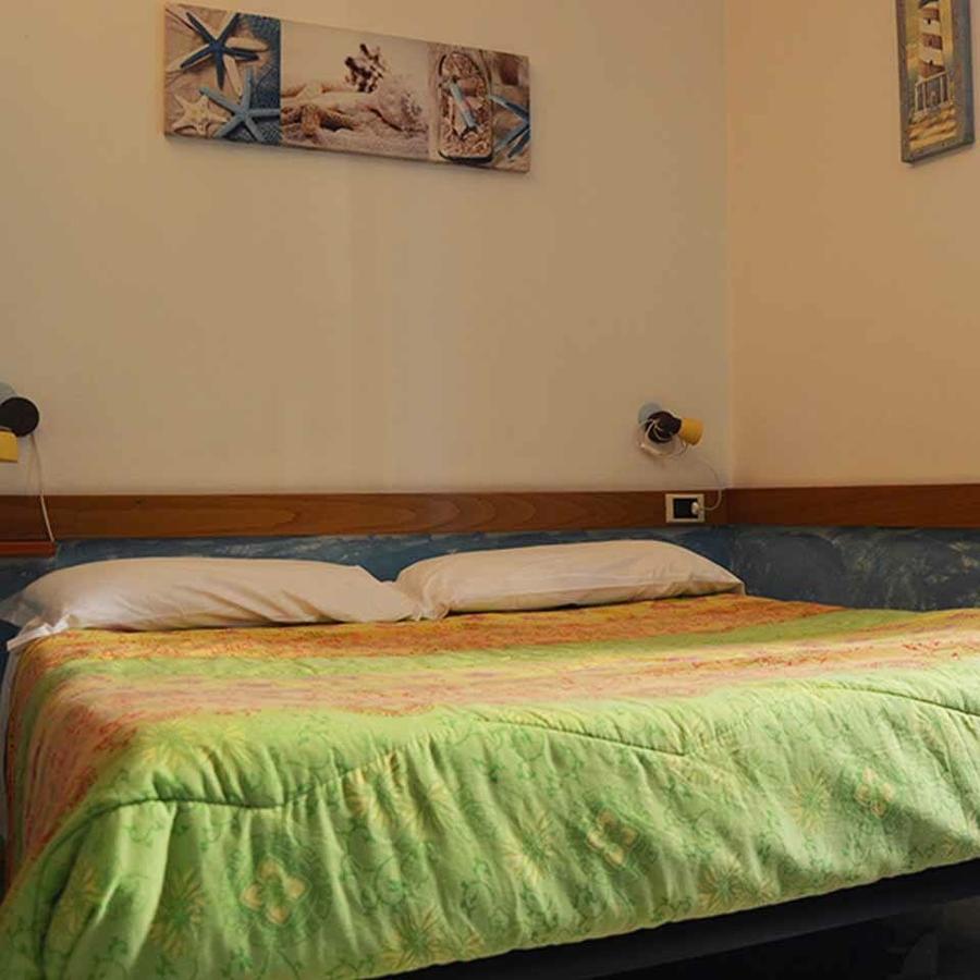 Hotel La Baia Di Lerici Extérieur photo