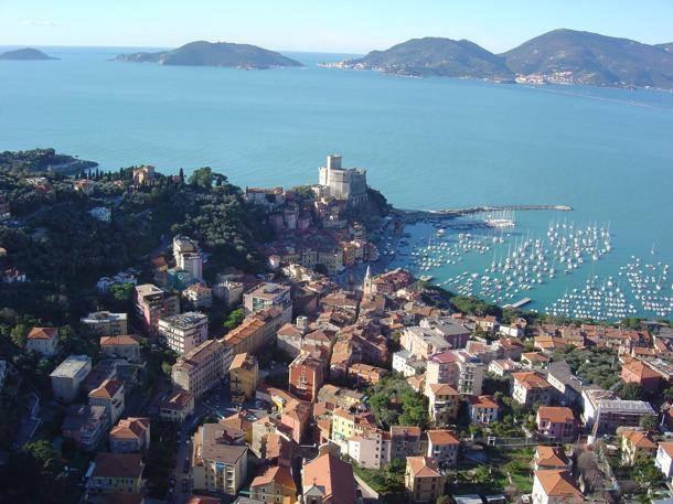 Hotel La Baia Di Lerici Extérieur photo